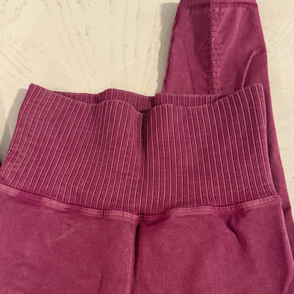 FP Movement Free People Magenta High Rise 7/8 Good Karma Leggings XS - Picture 5 of 11
